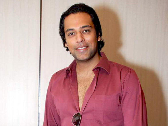 purab kohlis birthday celebration with the star cast of hide seek 12