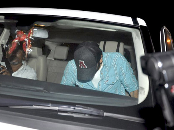 ranbir kapoor spotted in bandra 9