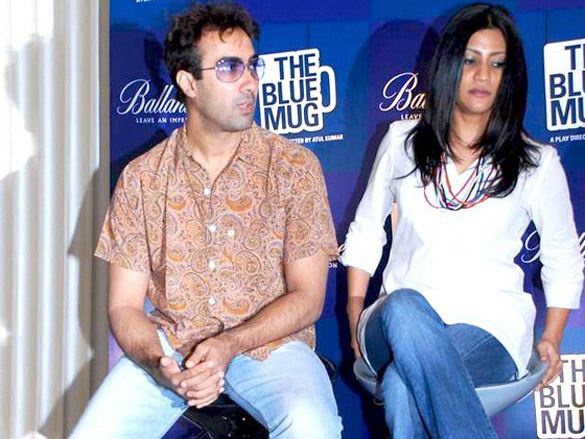 ranvir and konkona at the blue mug play press meet 4