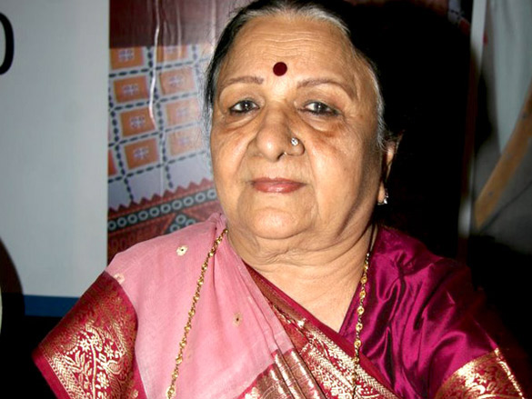 sakshi tanwar and tanuja at dignity donor event 6