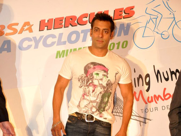 salman khan at mumbai cyclothon media meet 9