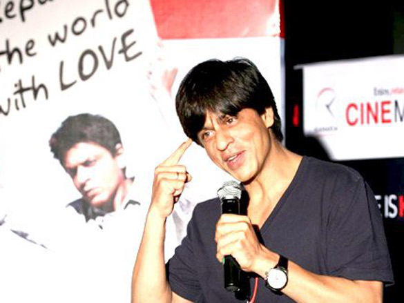 shahrukh khan promotes my name is khan at multiplexes 7