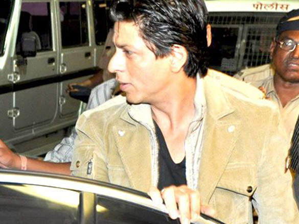 shahrukh kajol and karan leave for abu dhabi for the premiere of my name is khan 5