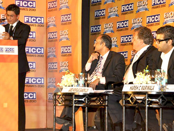 shahrukh katrina kaif and karan johar at ficci frames 2010 inaugural session 8