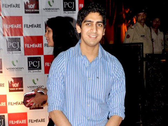 sridevi genelia and shruti haasan at filmfare manish malhotras show 11