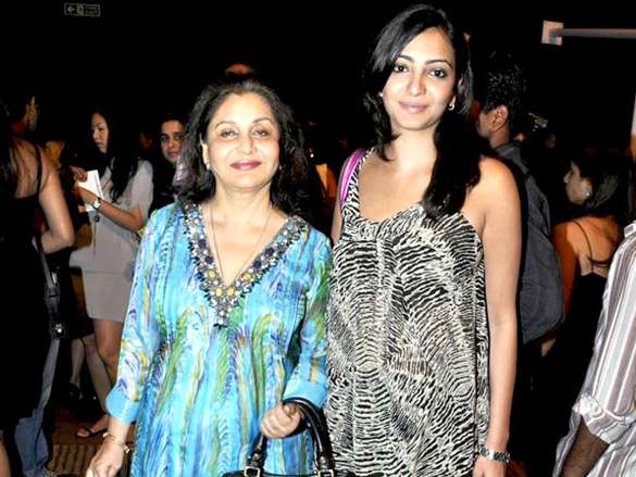 vidya balan graces sabyasachi show at lakme fashion week 2010 3
