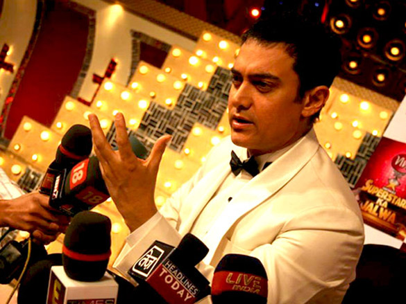aamir khan at cintaa superstars ka jalwa press meet 4