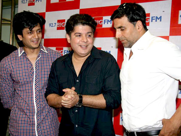 audio release of housefull at 92 7 big fm 4