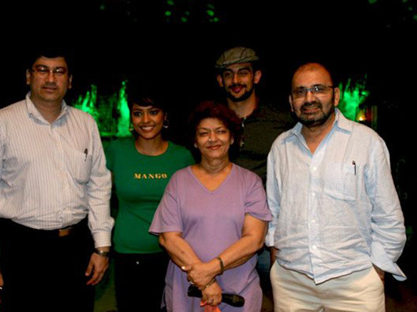 on the sets of mirch 2