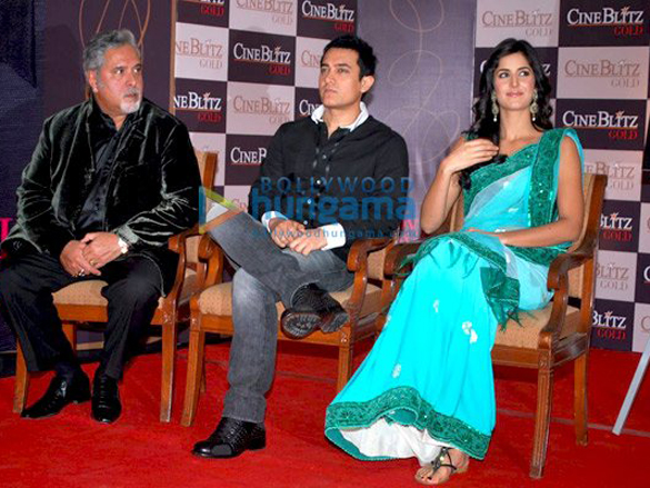 aamir khan and katrina unveil cineblitz coffee table book 8