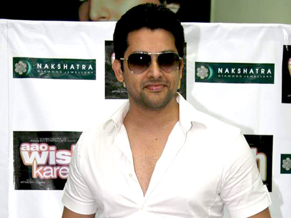 aftab shivdasani promotes nakshatra 6
