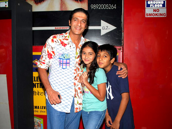 akshayneha and sameera at de dana dan screening 14