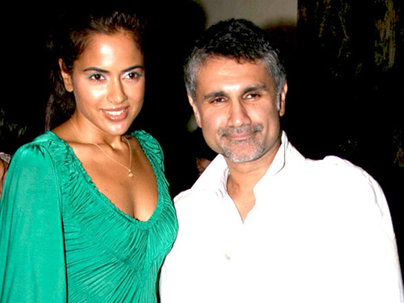 arjun khanna kaya bash 32