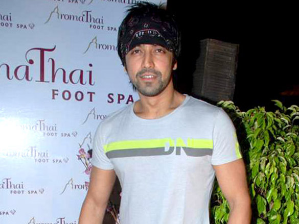 ashish chowdhry at anusha dandekars spa bash 12