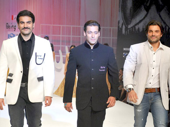 being human show sees salmanaamirsanjayakshay and saif 3