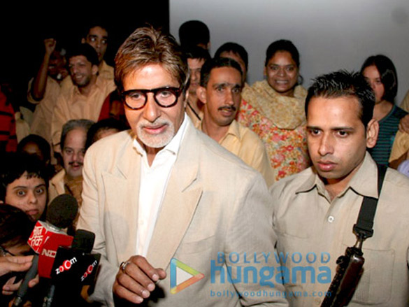 big b graces screening of paa for special kids 6