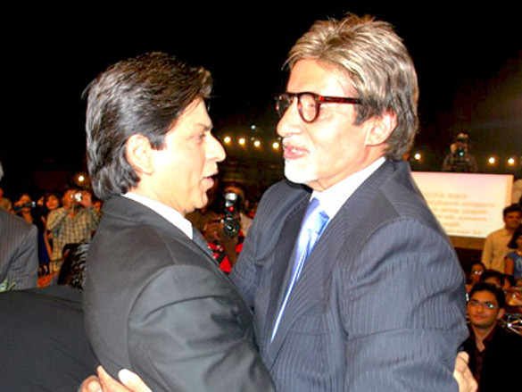 big baishwaryashahrukh and priyanka at umang 09 police show 4