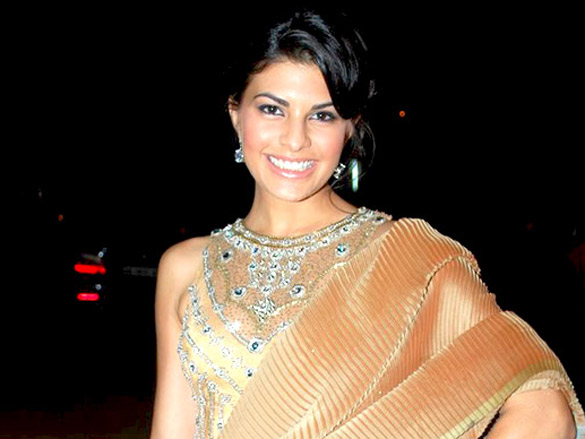 big baishwaryashahrukh and priyanka at umang 09 police show 20