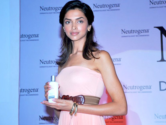 deepika endorses neutrogena products 2