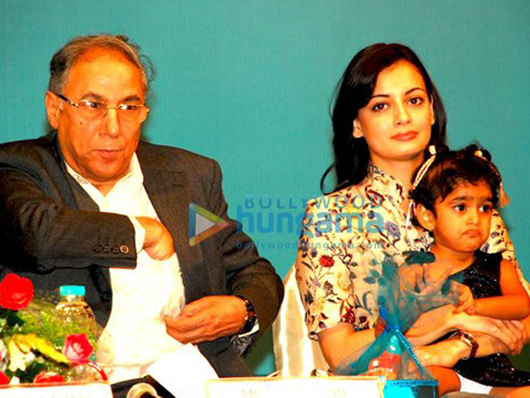 dia mirza cheers cpaa kids 7