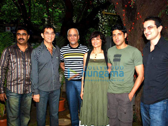 farhan akhtar launches oro spa 8