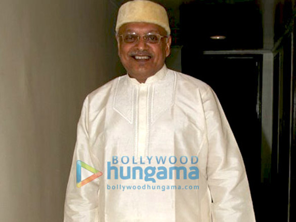 gulzar unveils bhupinders music album 9