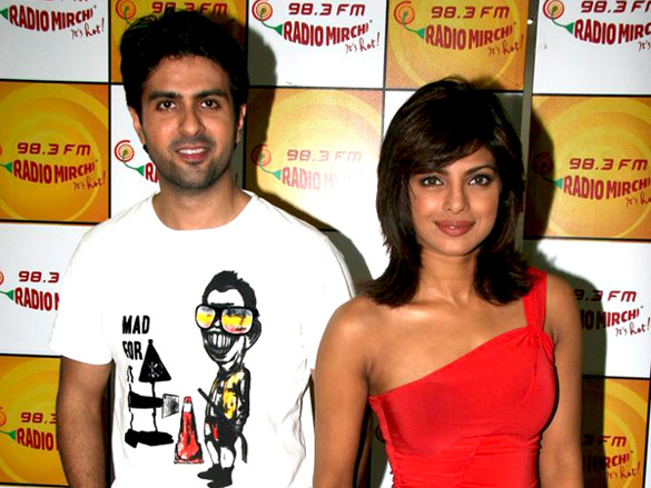 priyanka harman promote whats your raashee on radio mirchi 98 3 fm 7