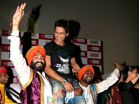 promotion of dil bole hadippa at big cinemasghatkopar 4