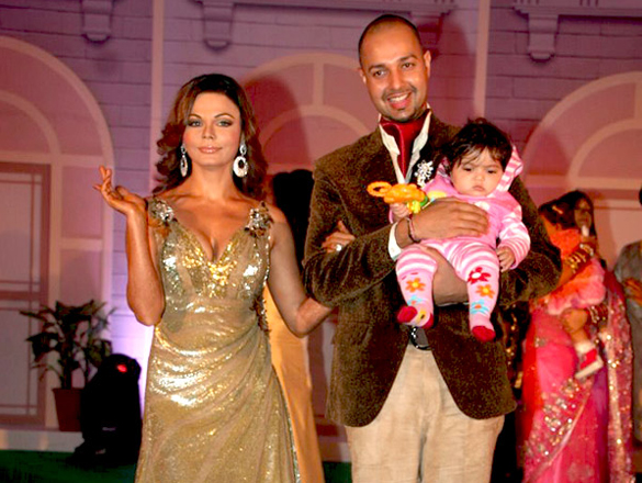 rakhi and tv celebs at the launch of pati patni aur woh 4