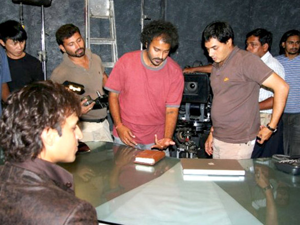 on the sets prince its showtime 24