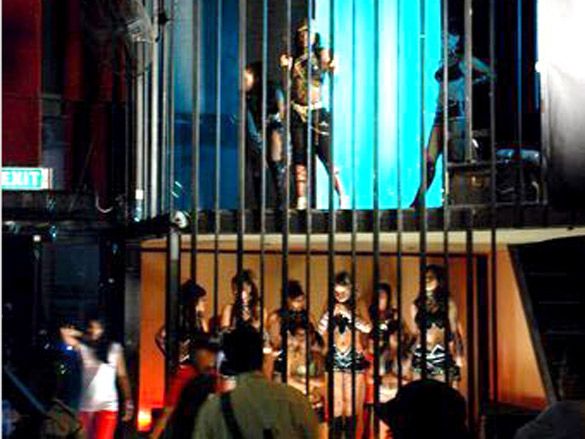 on the sets prince its showtime
