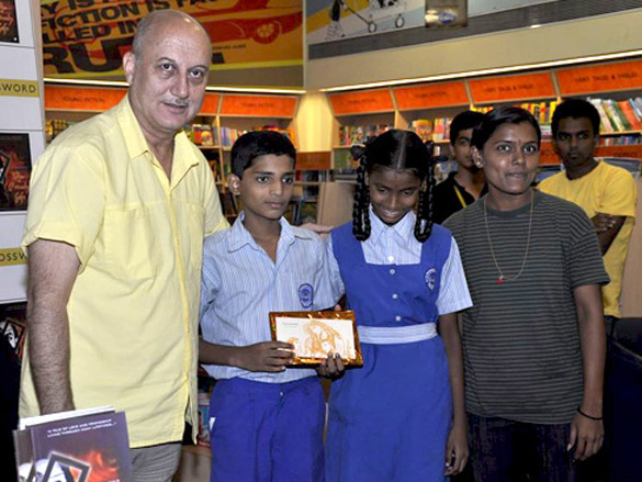 anupam kher unveils the princely gift book 7