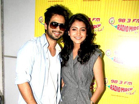 badmaash companys cast on radio mirchi 98 3 fm 7