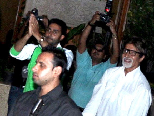 amitabh and abhishek bachchan spotted at jalsa 6