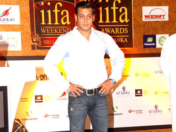 salman lara ritesh and boman grace iifa charity initiative media meet 9