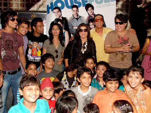farah khan and sajid khan hosts a special screening of housefull for kids 2