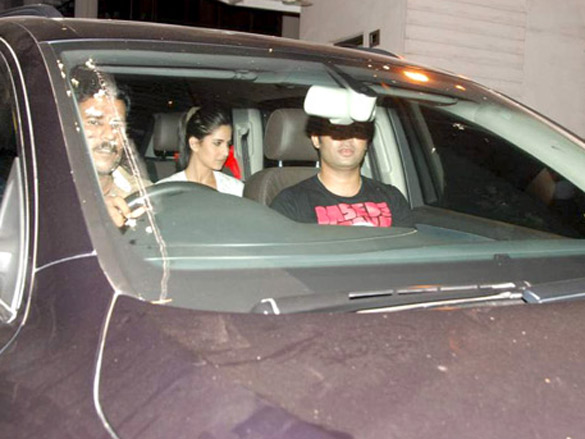arjun and katrina at a special screening of raajneeti 4