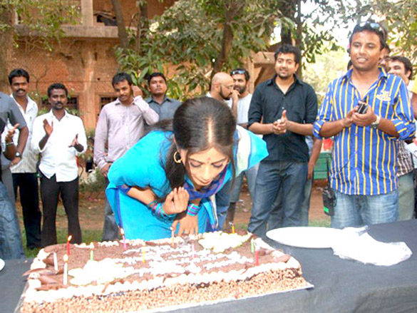on the sets of rakta charitra i