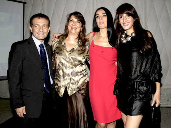 randhir kapoor and farah ali khan grace italian day celebrations 6