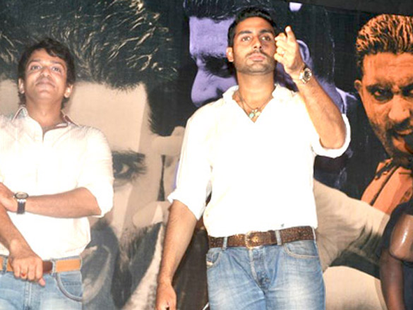 abhishek promotes raavan at inorbit mall 7
