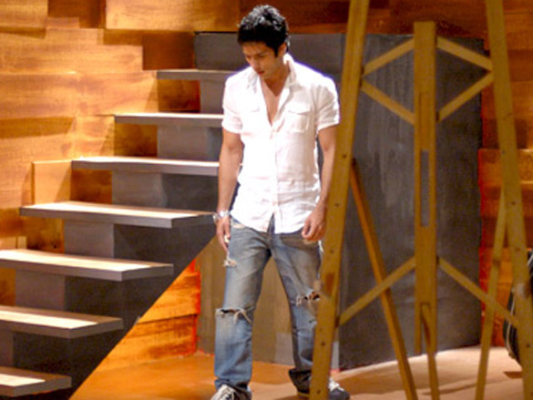 on the sets of milenge milenge 7