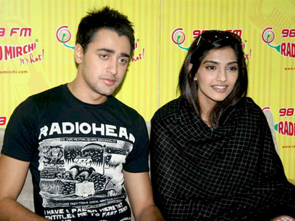 promotion of i hate luv storys at radio mirchi 98 3 fm 2