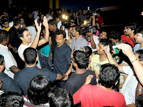 imran khan and karan johar promote i hate luv storys at fame malad 9