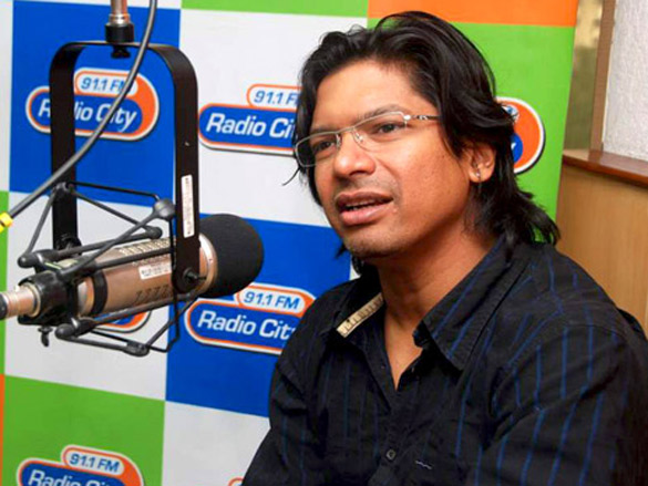 shaan and tulsi kumar promote film aashayein at radio city 91 1 fm 7