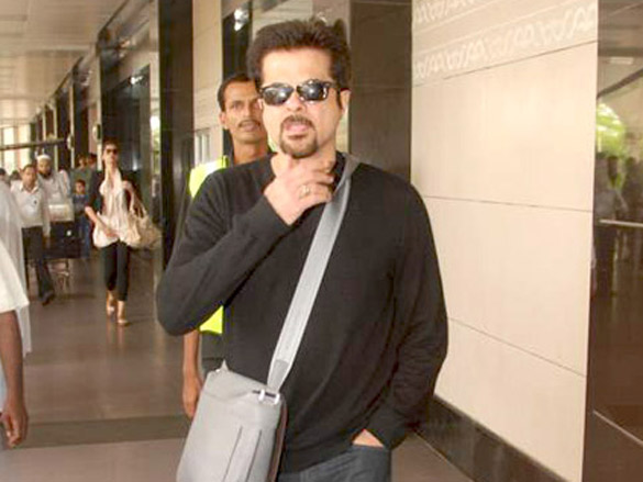 anil kapoor and sonam return from aisha london promotions 8