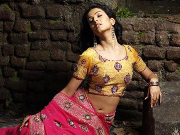 sonal chauhan 45