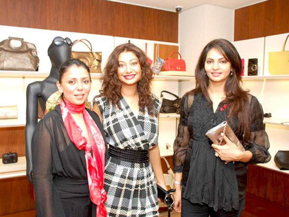 sonia mehra at the launch of salvatore ferrragoma new collection 4