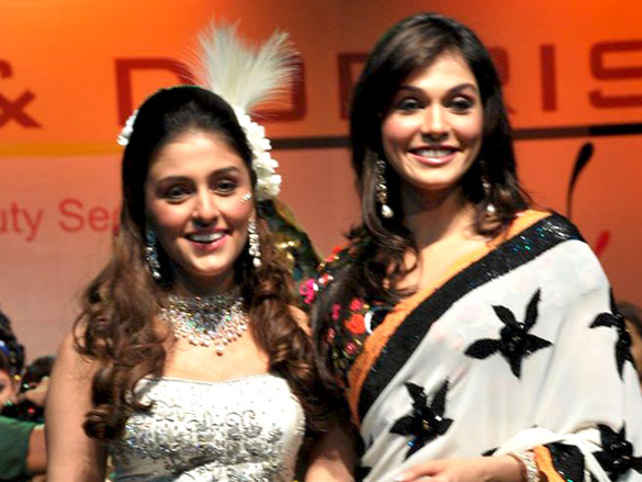 eesha koppikhar graces bd hair and make up fashion week 2010 5
