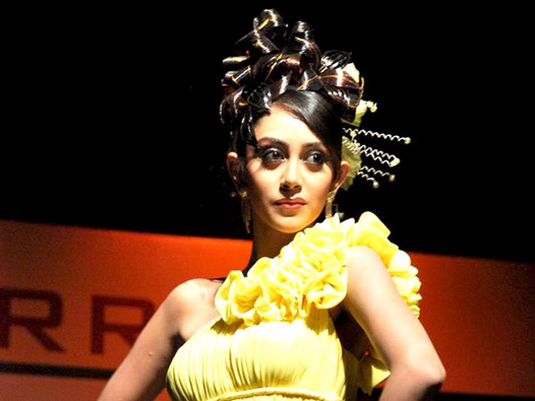 eesha koppikhar graces bd hair and make up fashion week 2010 22