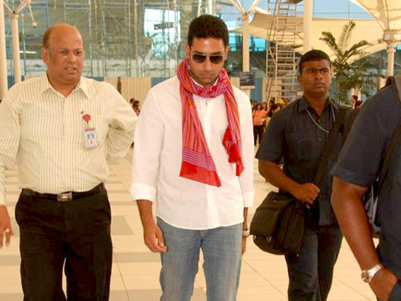 abhishek bachchan returns from goa schedule of dum maro dum 2